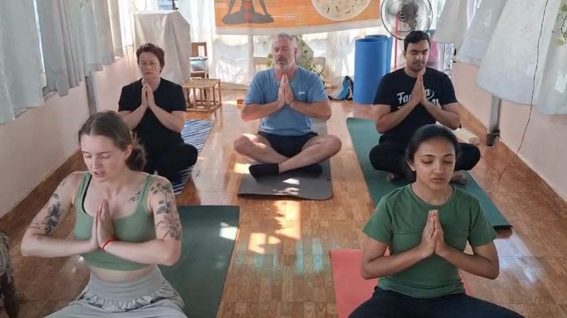 Ayurvedic Deep Relaxation Session in Fort Kochi for Stress Relief & Calm