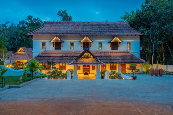 2-Day Ayurvedic Eye and Stress Reset in Kollam for Screen Fatigue